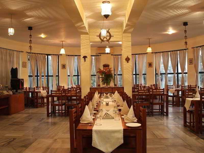 Kadamb Kunj Resort Bharatpur Buitenkant foto